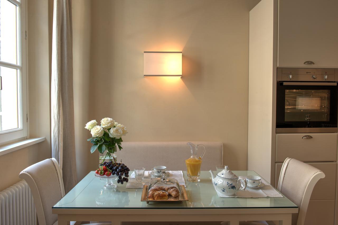 Gold Ognissanti Suite Florence Room photo